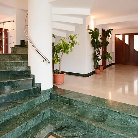 Paradise View Villa Braşov